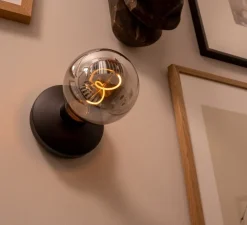 Applique de salle de bain, Bee, noir fumé, IP65, Ø12cm, H18cm - Humble