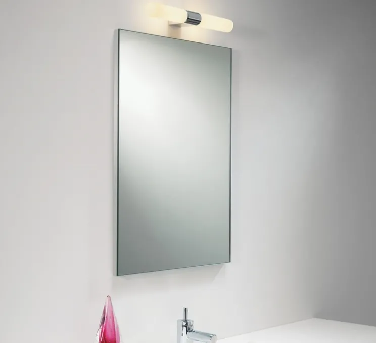 Applique de salle de bain, Padova, chrome poli, IP44, L14,5cm, H30,1cm - Astro