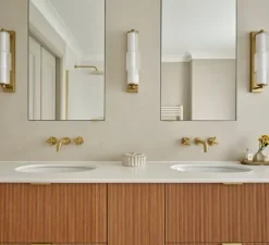 Applique de salle de bain, Mojo, transparent, laiton, LED, dim, 3000K, 1096 lm, L8cm, H45cm - Nexel