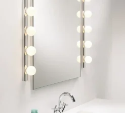 Applique de salle de bain, Cabaret 5 II, chrome poli, IP44, L70cm, H6,5cm - Astro