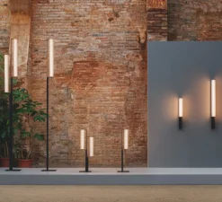 Applique d'extérieur, Class, 2820, noir mat, IP65, LED, dim, bouton-poussoir, 2700K, 495 lm, L9cm, H60cm - Vibia