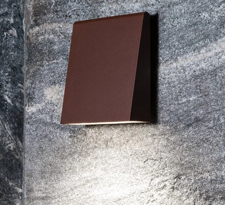 Applique d'extérieur, Cuneo Wall/Floor, rouille, 3000K, IP65, 1022lm, L17cm, H20cm -Artemide