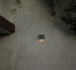 Applique d'extérieur, Grot 160, béton, IP55, LED, 2700K, 122 lm, L16cm, H12cm - Faro