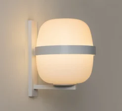 Applique d'extérieur, Wally Cesta, gris clair, IP65, Ø33cm, H36cm - Santa & Cole