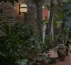 Applique d'extérieur, Wally Cesta, noir, IP65, Ø33cm, H36cm - Santa & Cole