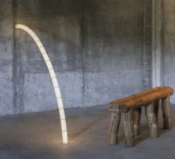 Applique et plafonnier, Tratti 566.72, nylon naturel, nickel opaque, IP40, LED, dim, 2700K, 1950 lm, L5cm, H140cm - Tooy