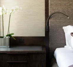 Applique, FLEXILED 60 Bronze , Cuir noir, LED, 2700K, 500lm, L60cm, Hcm - Contardi