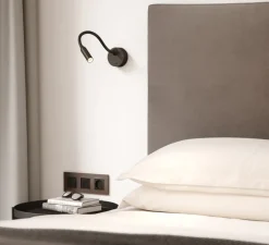 Applique, Liseuse, Lucca, surface, avec interrupteur, noir mat, noir, LED, 2700k, 124 lm, Ø8,5cm, H40,4cm - Astro