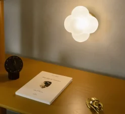 Applique, Mimosa, blanc, laiton , IP44, Ø16,7cm, H14,7cm - Margaux Keller Collections