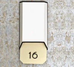 Applique murale, Années folles, Blanc bordure noire, L16cm, H35cm - DesignHeure