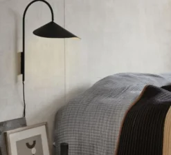 Applique murale, Arum Swivel, noir, L25,6cm, H46,1cm - Ferm living