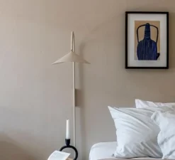 Applique murale, Arum Swivel Tall, cashmere, L26cm, H127cm - Ferm Living