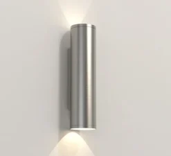 Applique murale, Ava 300 Coastal, acier inoxydable brossé, IP44, L7,5cm, H30cm - Astro