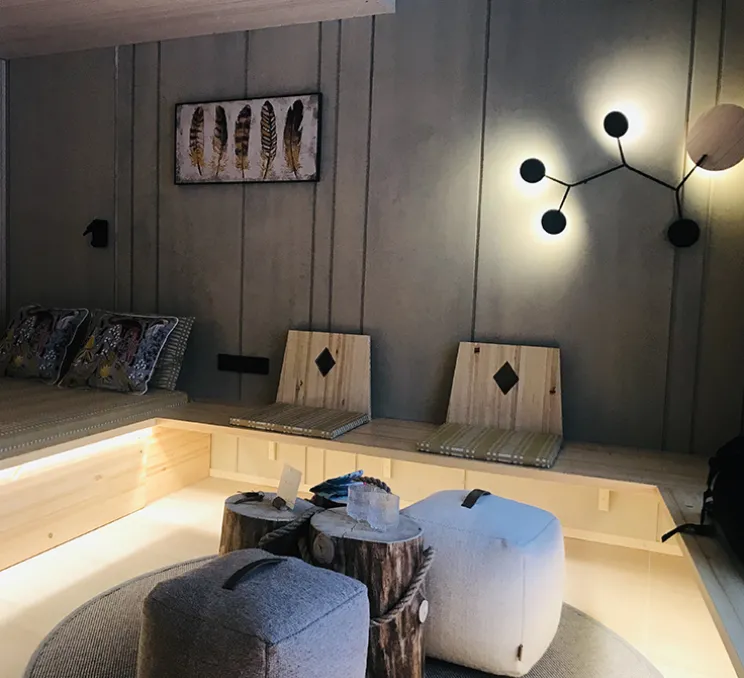 Applique murale, Ballon Wall 5, modèle B, noir et chêne, LED, 3000K, 800lm, L72,2cm, H58,9cm - TUNTO