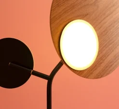 Applique murale, Ballon Wall 3, noir et chêne, gauche, LED, 3000K, 400lm, L52cm, H41cm - TUNTO