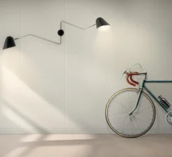 Applique murale, Beghina, noir brillant, laiton, L147cm, H39cm - Tato Italia