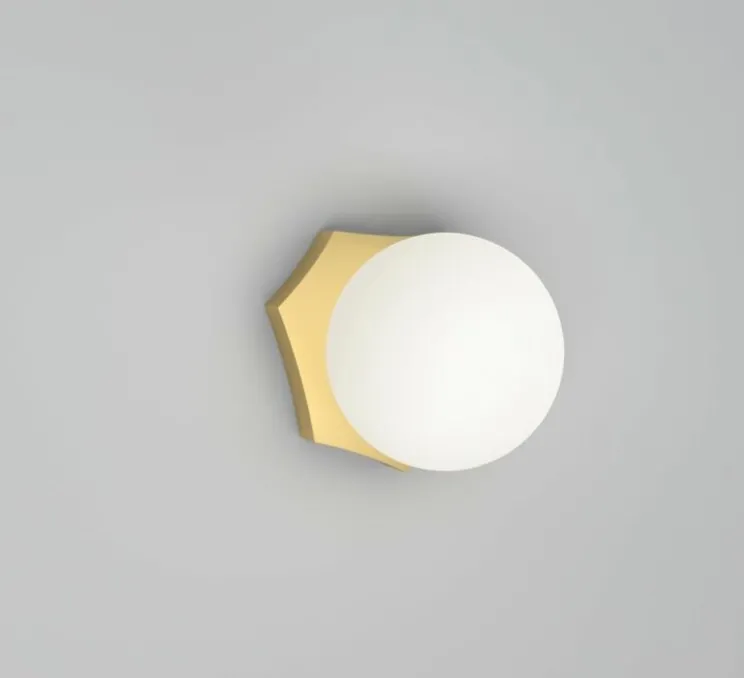 Applique murale, Block 499, laiton brossé, L15,7cm, H14,8cm - Atelier Areti