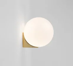 Applique murale, Brass Architecturale Sconce, blanc et laiton, Ø15cm, H15cm - Anastassiades Studio