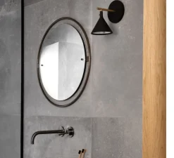 Applique murale, Cast, noir, IP44, LED, 2700K, 181 lm, L12,5cm, H19,6cm - Audo Copenhagen