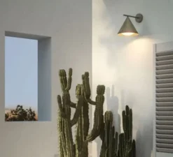 Applique murale, Cone 286.18.OOB , laiton, IP55, L25cm, H27,5cm - Il Fanale