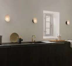 Applique murale, Florii 1, blanc, bronze, LED, dim, 2700K, 350 lm, L17,4cm, H22,6cm - Nuura