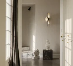 Applique murale, Florii 3, blanc, bronze, LED, dim, 2700K, 960 lm, L22,1cm, H60,6cm - Nuura