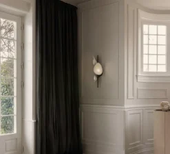 Applique murale, Florii 3, blanc, bronze, LED, dim, 2700K, 960 lm, L22,1cm, H60,6cm - Nuura