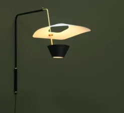 Applique murale, G25, dimmable, noir et blanc, Ø83cm, H164cm - Pierre Guariche