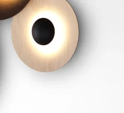 Applique murale, GINGER TRIPLE, chêne, 2700K, 6219lm, H98,2cm - Marset