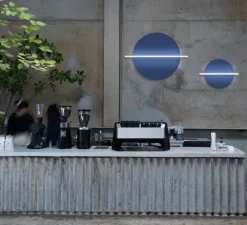 Applique murale, Hang Out, ronde, large, bleu clair, LED, dim, 2700K, 1561 lm, L106cm, H80cm - Penta