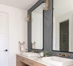 Applique murale, Hinsdale, laiton ancien, Ø19cm, H32cm - Hudson Valley