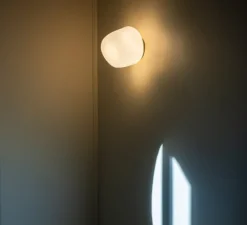 Applique murale, Hoba Media, blanc, LED, dim, 2700K, 2451 lm, L25cm, H24cm - Foscarini