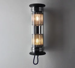 Applique murale, In The Tube 100-350, réflecteur argent et maille argentée, Ø10cm, H37cm - DCW éditions Paris