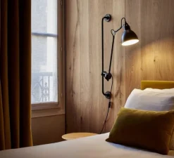 Applique murale, Lamp_gras_ N210, noir, L14cm, H78cm - DCW EDITIONS