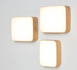 Applique murale LED ou plafonnier, Cube, S, chêne, 440lm, 3000K, dimmable, L22cm, H16,5cm - TUNTO