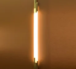 Applique murale, ORG W 1500, blanc, or, 2700K, 1700lm, L150cm, H8,4cm - DCW éditions Paris