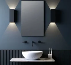 Applique murale, Oslo 255 LED, noir texturé, IP65, LED, 3000K, 270 lm, L9cm, H25,5cm - Astro