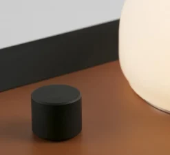 Applique murale ou lampe à poser, Maya, terracotta/noir, LED, dim, 2700K, 580 lm, L8,9cm, H20,6cm - Faro