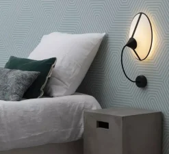 Applique murale, Petit Shield, blanc & noir, L20cm, H30cm - DesignHeure