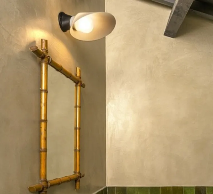 Applique murale, Plume, noir et blanc, polycarbonate, L25,1cm, H9,7cm - DCW éditions Paris