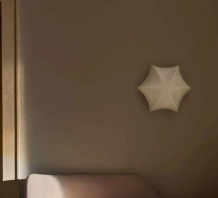 Applique murale, Poem, blanc, Ø35cm, H22cm - Ferm Living