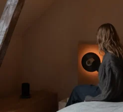 Applique murale, Reverse, bronze, travertin, LED, dim, 2200-3000K, 460 lm, Ø24,3cm, H15,7cm - Audo Copenhagen