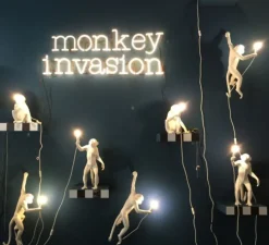 Applique murale, singe, Monkey Hanging, gauche, blanc, H76,5cm - Seletti