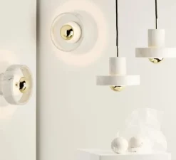 Applique murale, Stone, blanc, or, IP44, LED, dim, 3000k, 360 lm, L18cm, H18cm - Tom Dixon