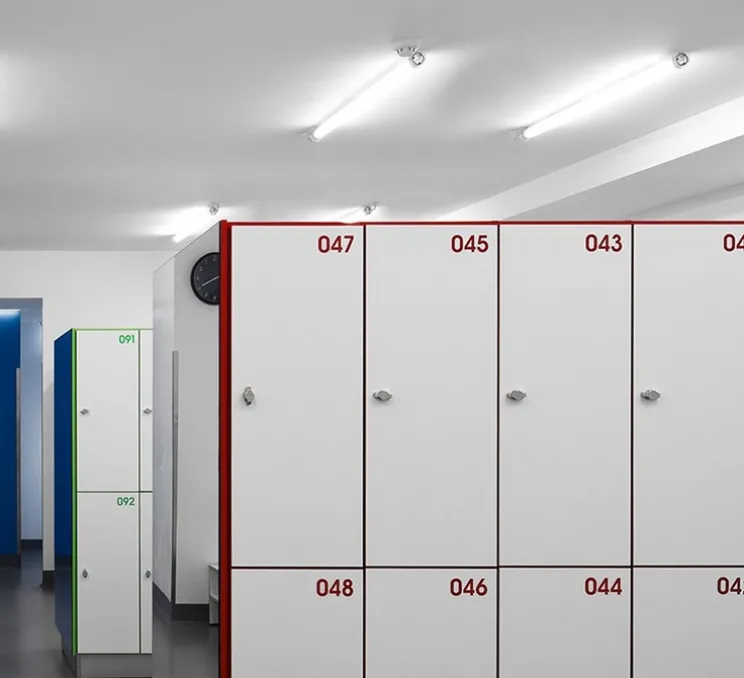 Applique ou plafonnier, Tubo 50 LED, blanc, transparent, IP67, dim, 2700K, 7160 lm, L231,2cm, H6,7cm - O/M Light