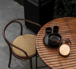 Baladeuse, d'extérieur, Carrie, rouge, IP44, LED, dim, 2700K, 250 lm, Ø13,5cm, H24,5cm - Audo Copenhagen