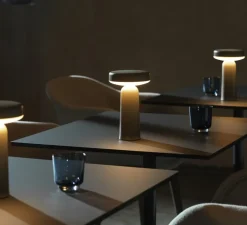 Baladeuse, Ease, taupe, IP54, LED, dim, 2700K, 230 lm, Ø13,2cm, H21,5cm - Muuto