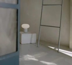 Baladeuse, Karl-Johan, Gris clair, IP67, LED, dim, 2700K, 160 lm, Ø16cm, H18cm - New Works