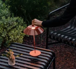 Baladeuse, Mayfair Mini, rouge terre, LED, dim, 2700k, 175 lm, IP20, Ø20cm, H38cm - Vibia