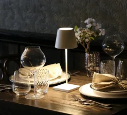 Baladeuse, Poldina Mini, blanc, IP65, LED, dim, 2200-3000K, 234-256 lm, Ø11cm, H30cm - Zafferano